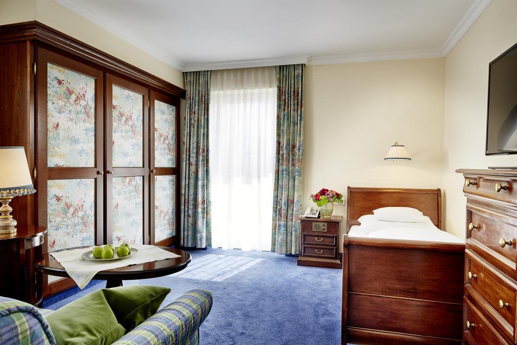 Hotel Hirlanda Zürs Værelse billede