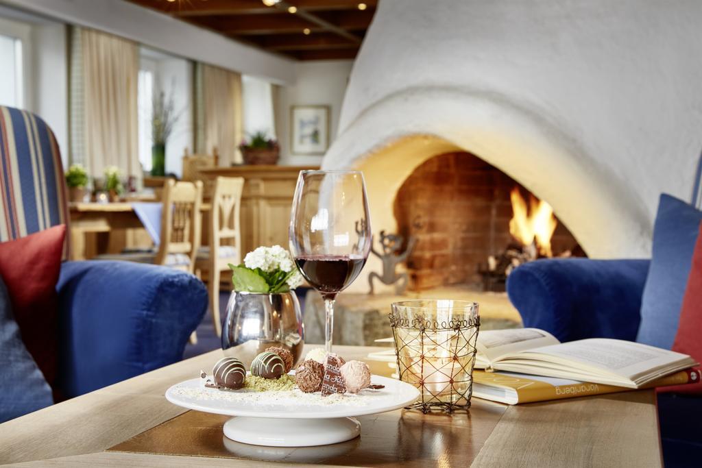 Hotel Hirlanda Zürs Eksteriør billede